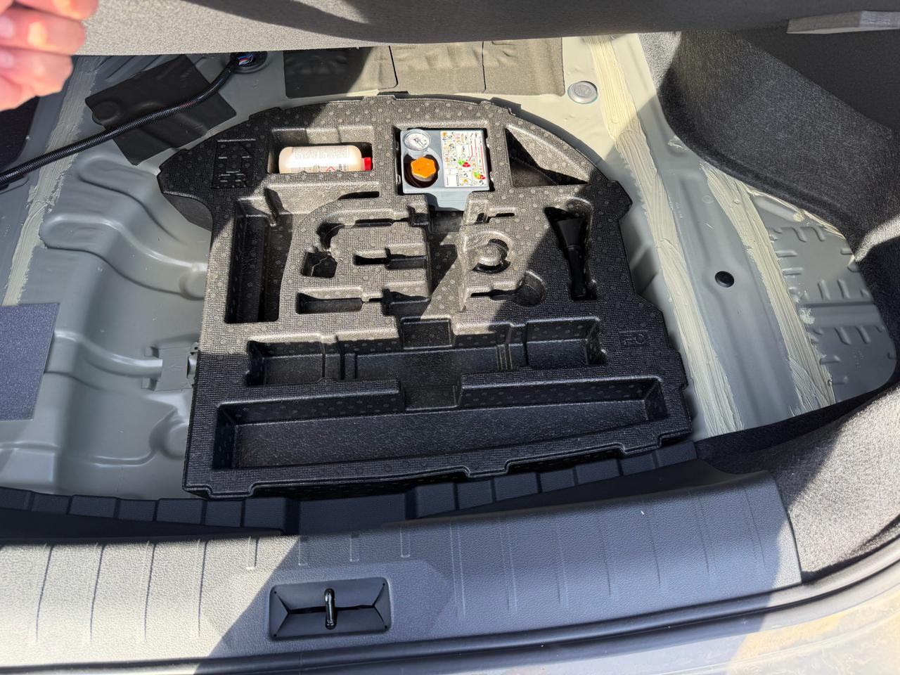 Nissan Sentra SV Sedan 2026