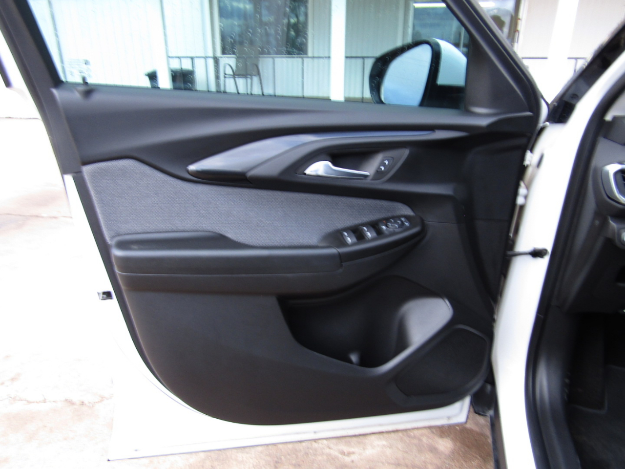 Chevrolet TrailBlazer FWD 4dr LT 2023