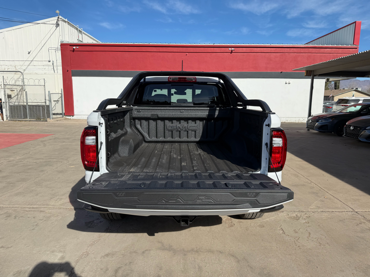 GMC Canyon 4WD Crew Cab AT4 2026