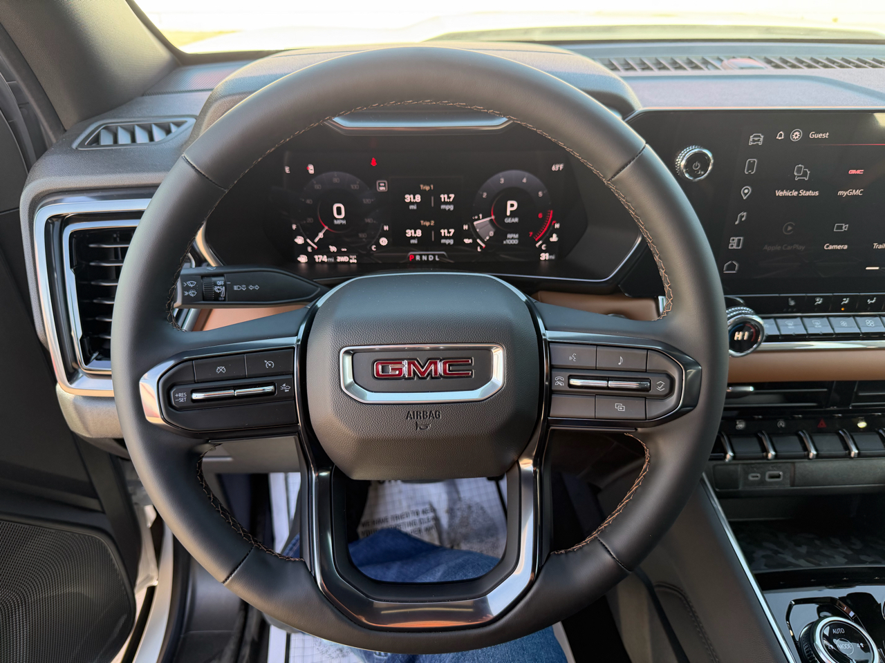 GMC Canyon 4WD Crew Cab AT4 2026