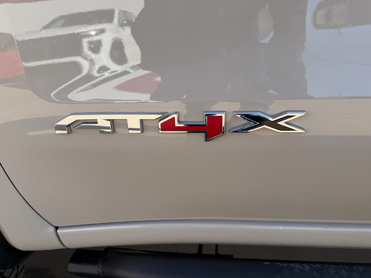 GMC Sierra 1500 4WD Crew Cab 147" AT4X 2026