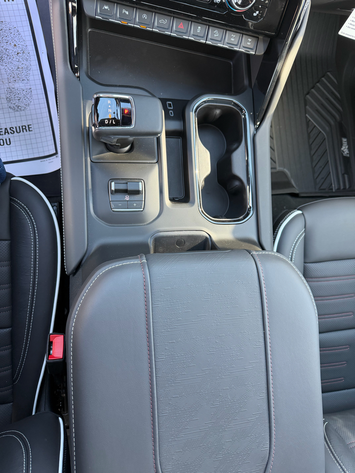 GMC Sierra 1500 4WD Crew Cab 147" AT4X 2026