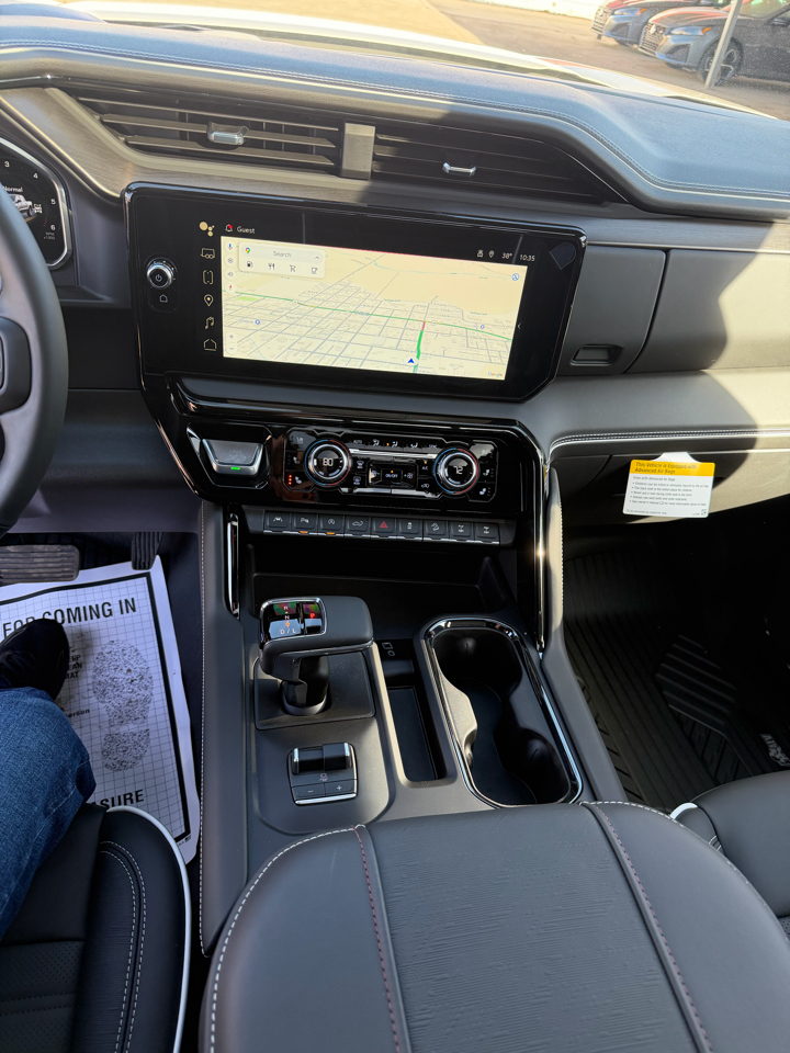 GMC Sierra 1500 4WD Crew Cab 147" AT4X 2026