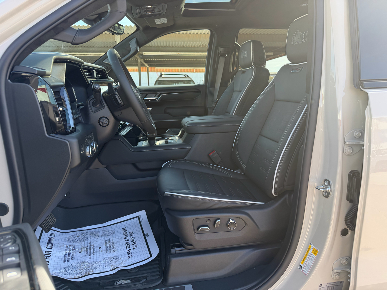 GMC Sierra 1500 4WD Crew Cab 147" AT4X 2026