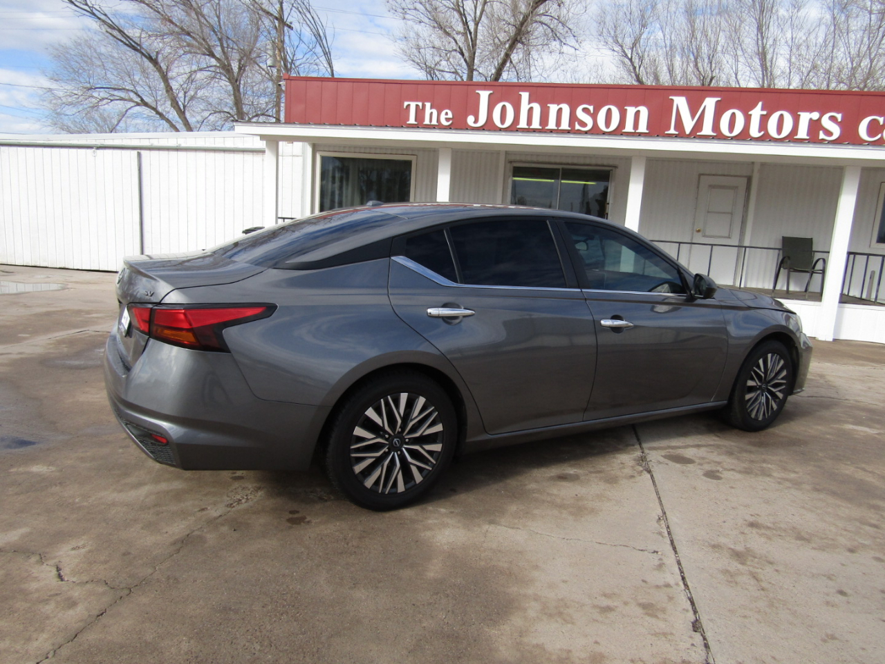 Nissan Altima 2.5 SV Sedan 2024