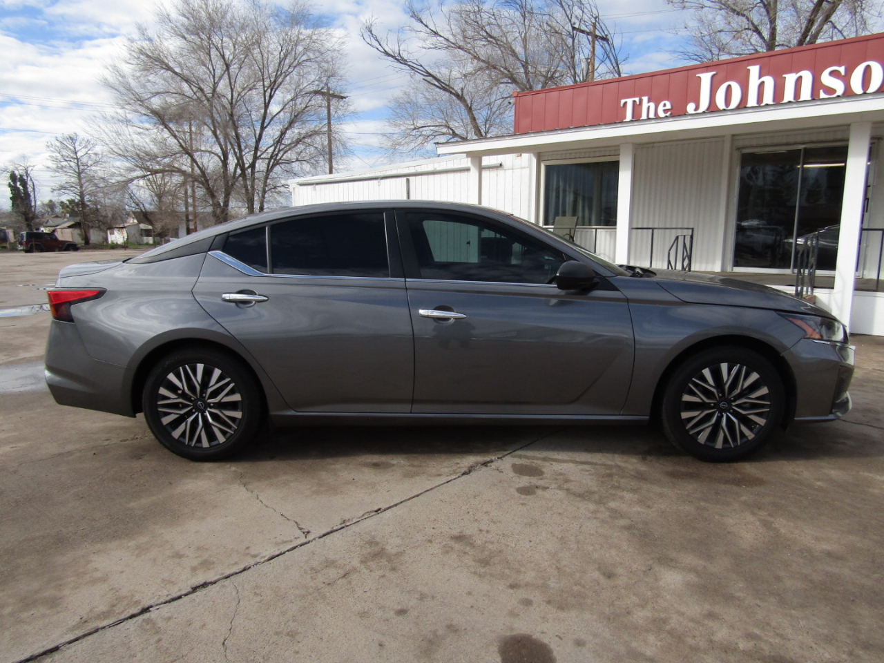 Nissan Altima 2.5 SV Sedan 2024