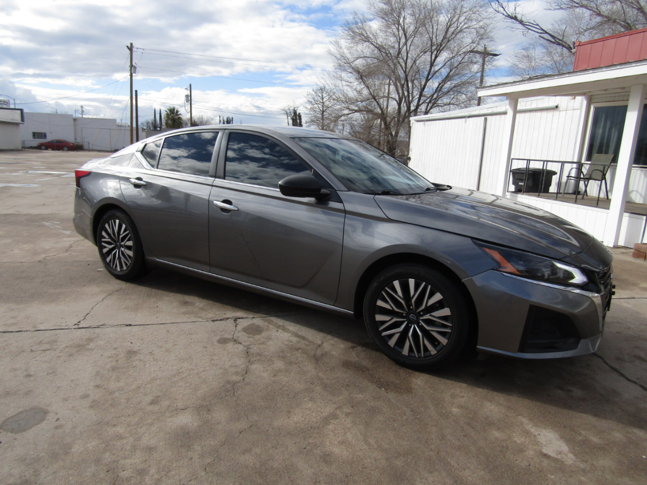 Nissan Altima 2.5 SV Sedan 2024