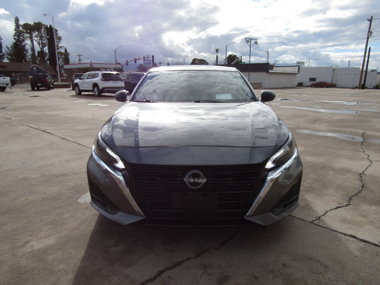 Nissan Altima 2.5 SV Sedan 2024