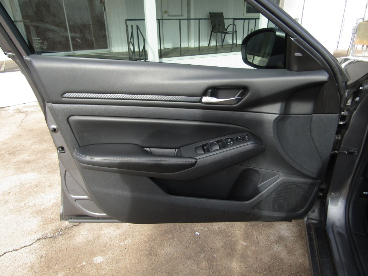 Nissan Altima 2.5 SV Sedan 2024