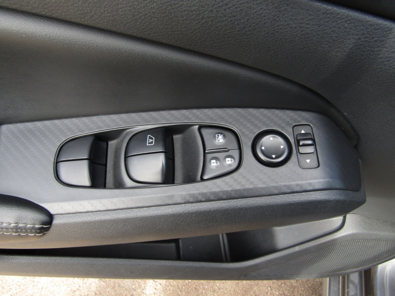 Nissan Altima 2.5 SV Sedan 2024