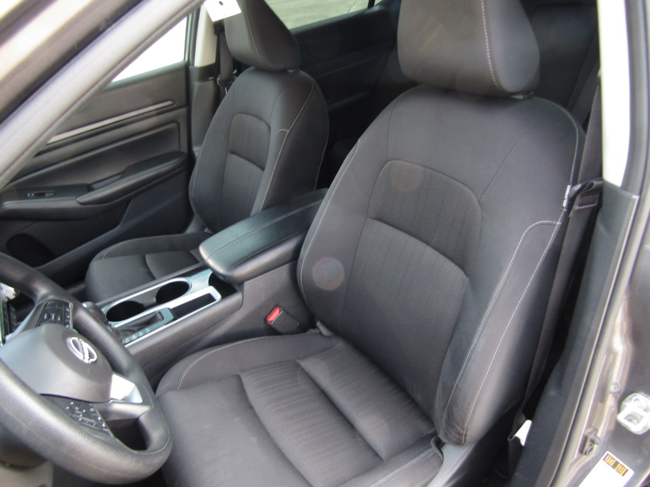 Nissan Altima 2.5 SV Sedan 2024