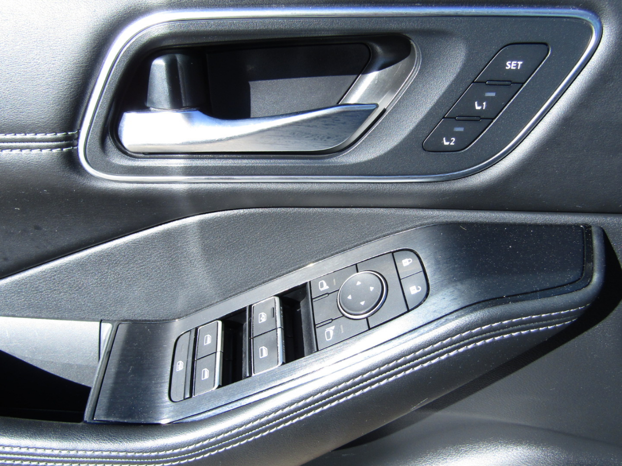 Nissan Rogue FWD Platinum 2022