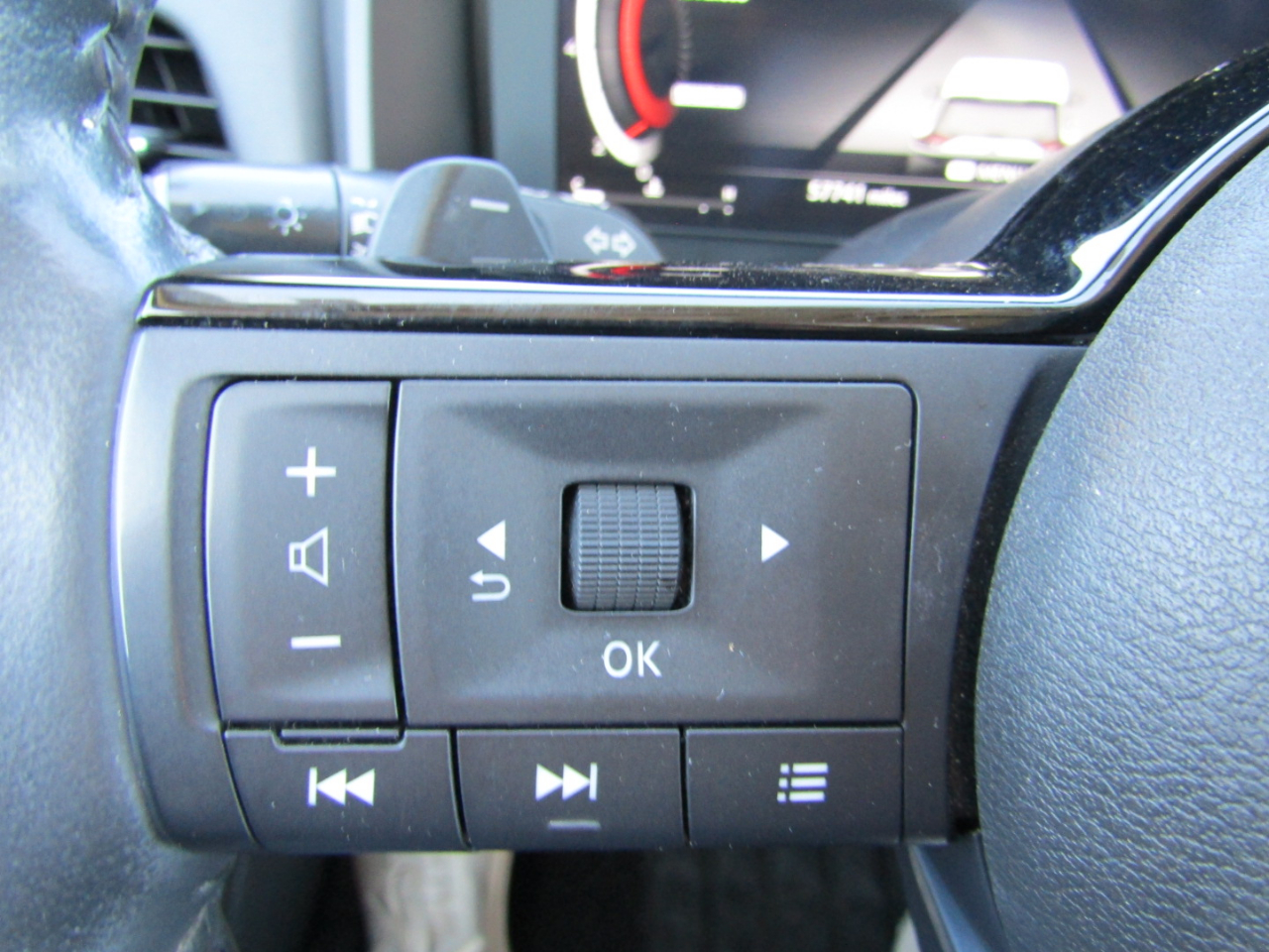 Nissan Rogue FWD Platinum 2022