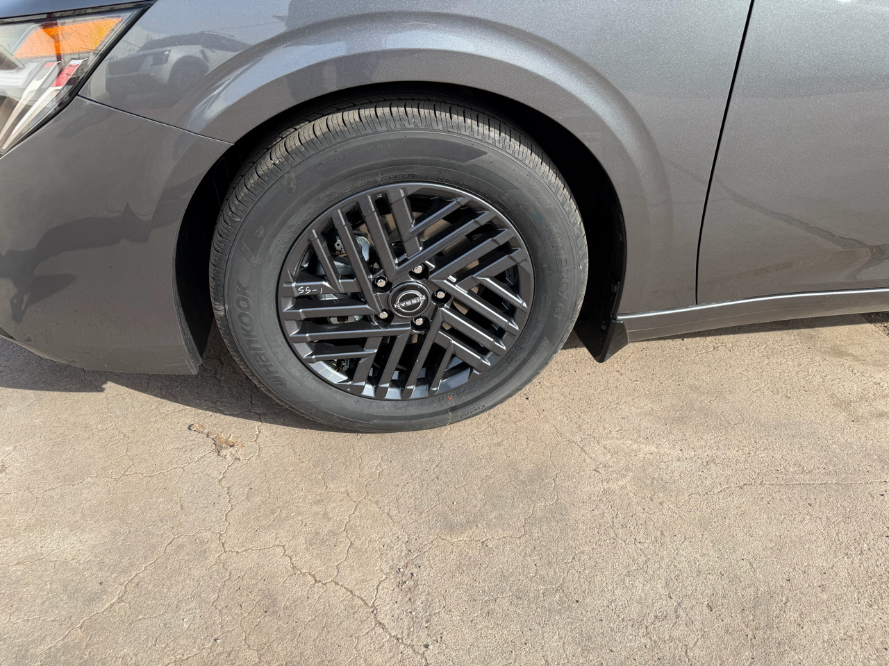 Nissan Sentra SV Sedan 2026