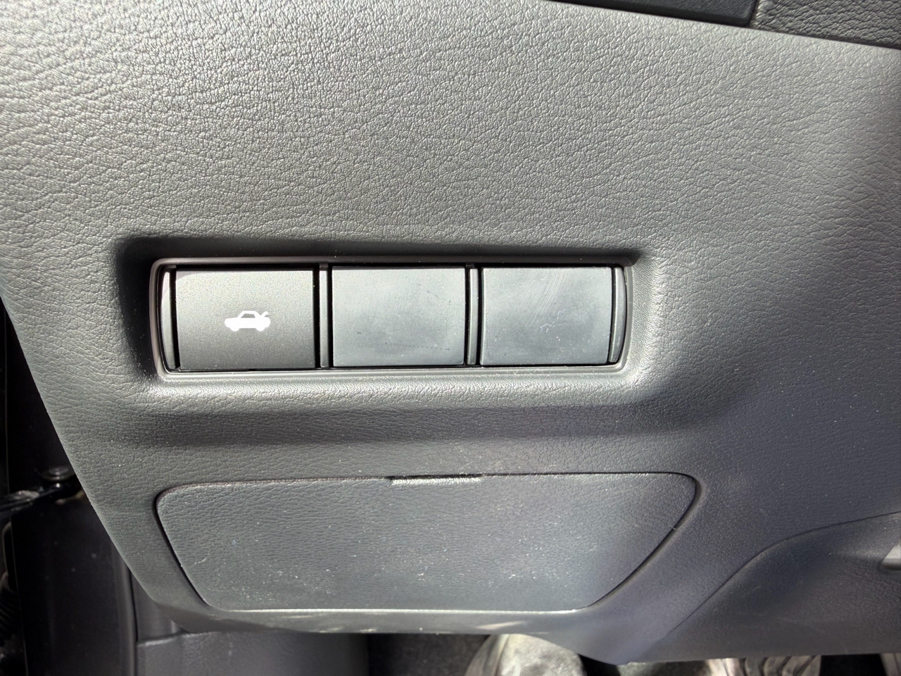 Nissan Sentra SV Sedan 2026