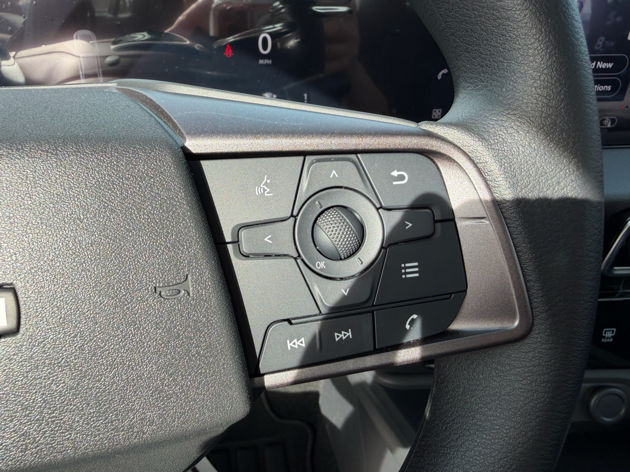 Nissan Sentra SV Sedan 2026