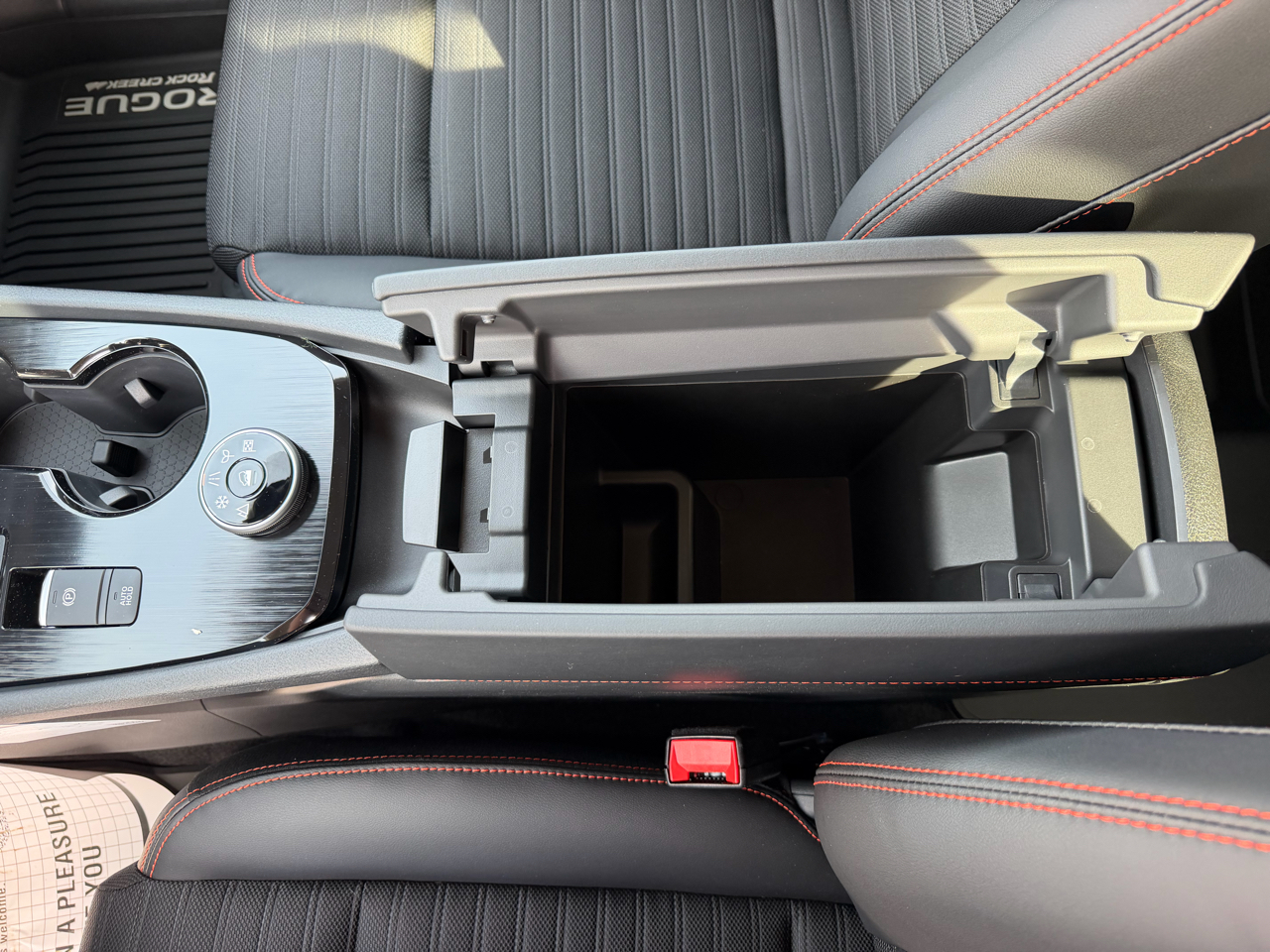 Nissan Rogue 2026.5 AWD Rock Creek 2026