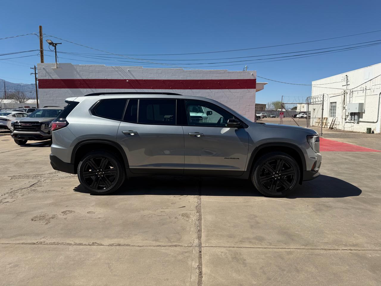 GMC Acadia FWD 4dr Elevation 2026