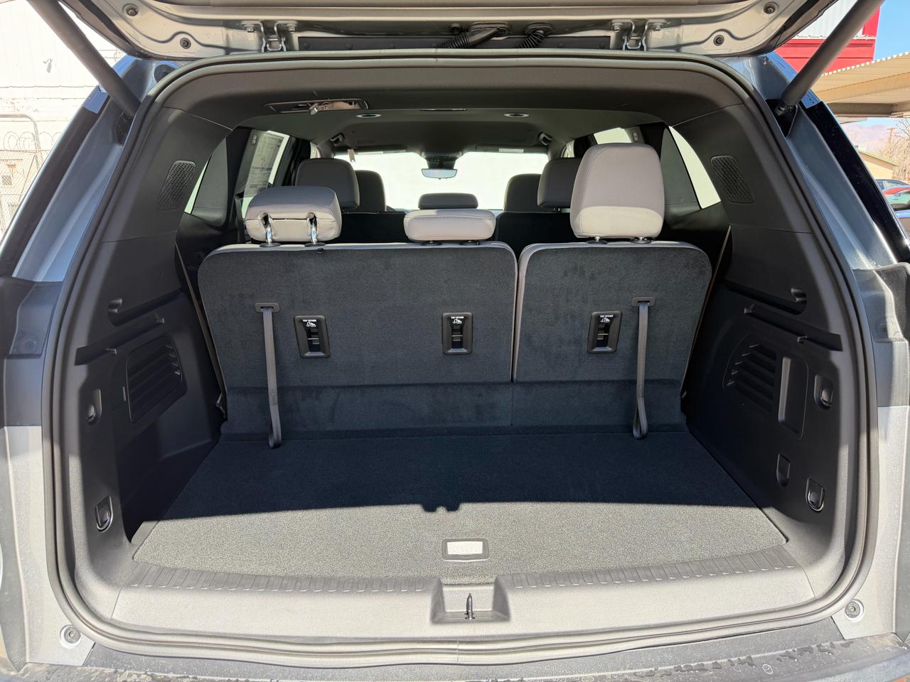 GMC Acadia FWD 4dr Elevation 2026