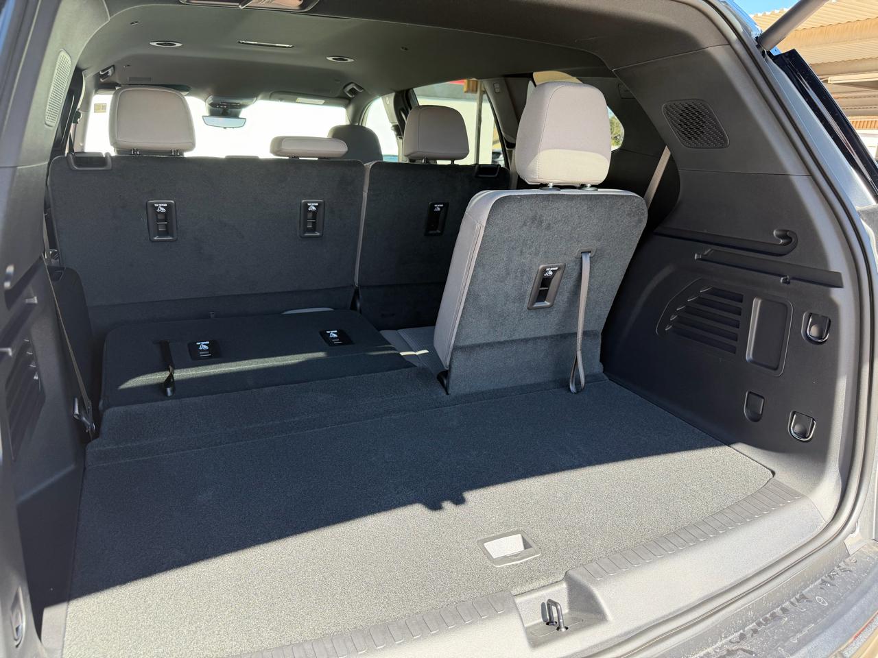 GMC Acadia FWD 4dr Elevation 2026