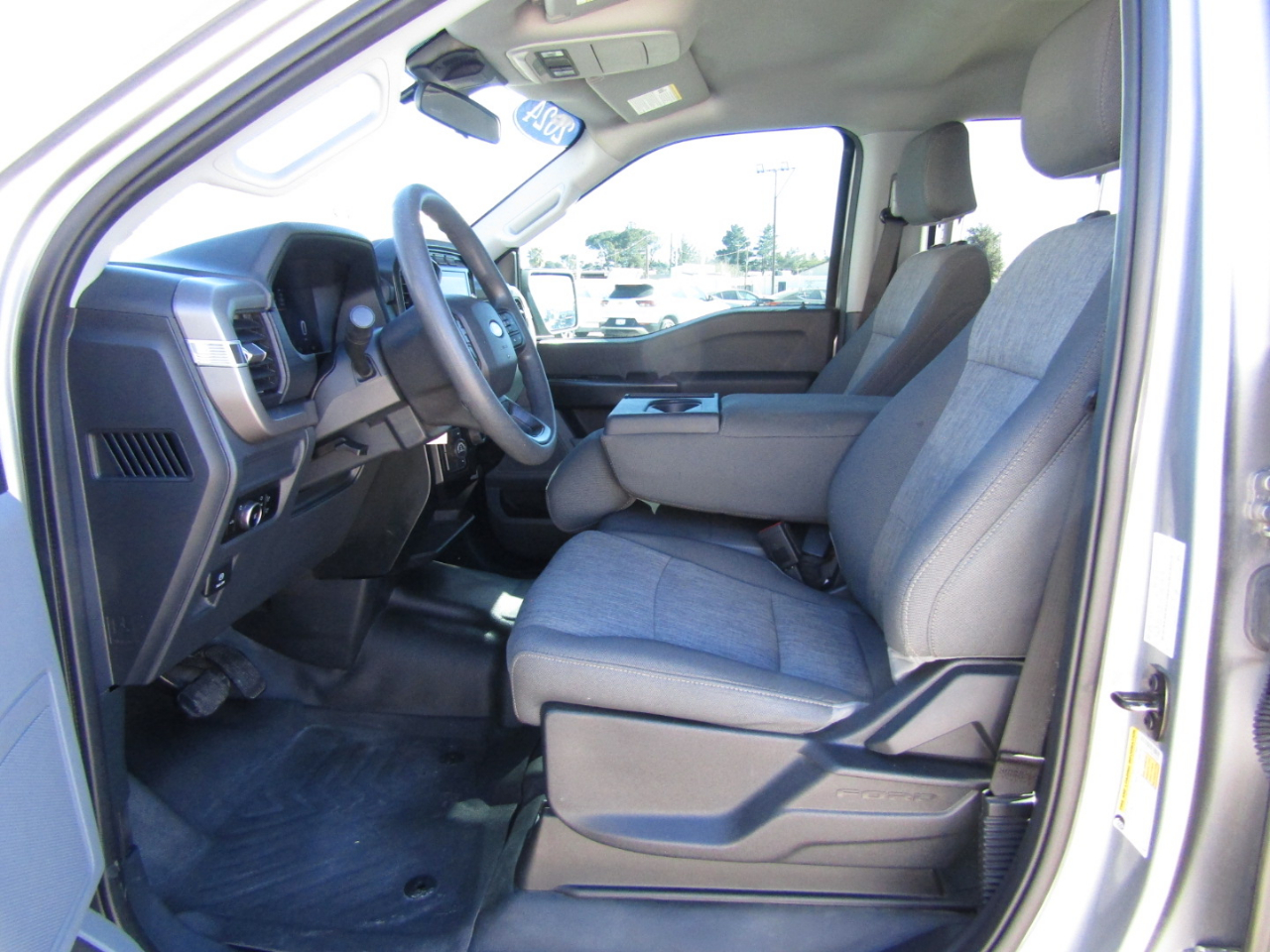 Ford F-150 XL 4WD SuperCrew 5.5' Box 2024