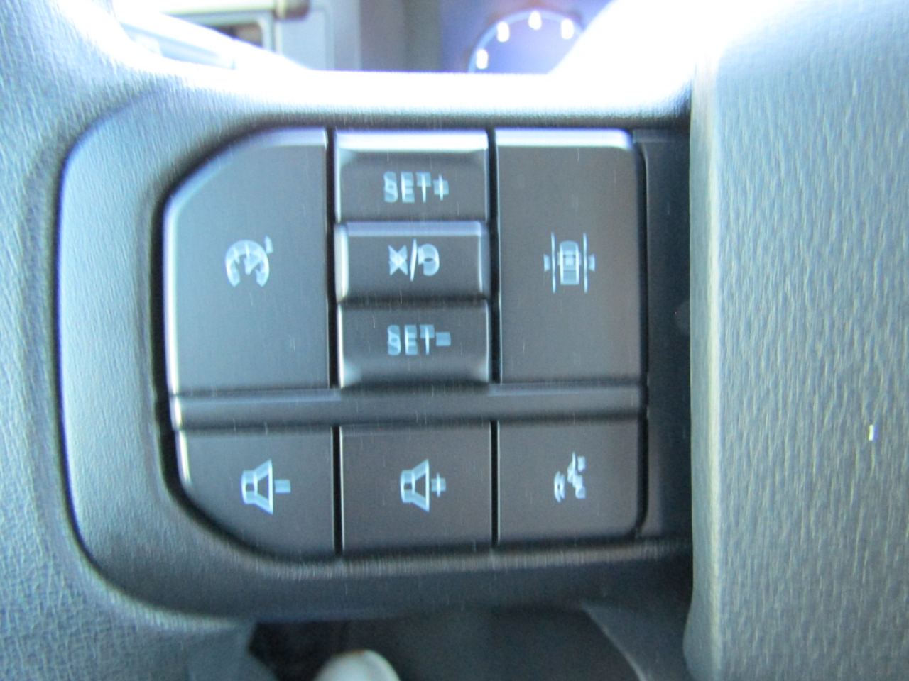 Ford F-150 XL 4WD SuperCrew 5.5' Box 2024