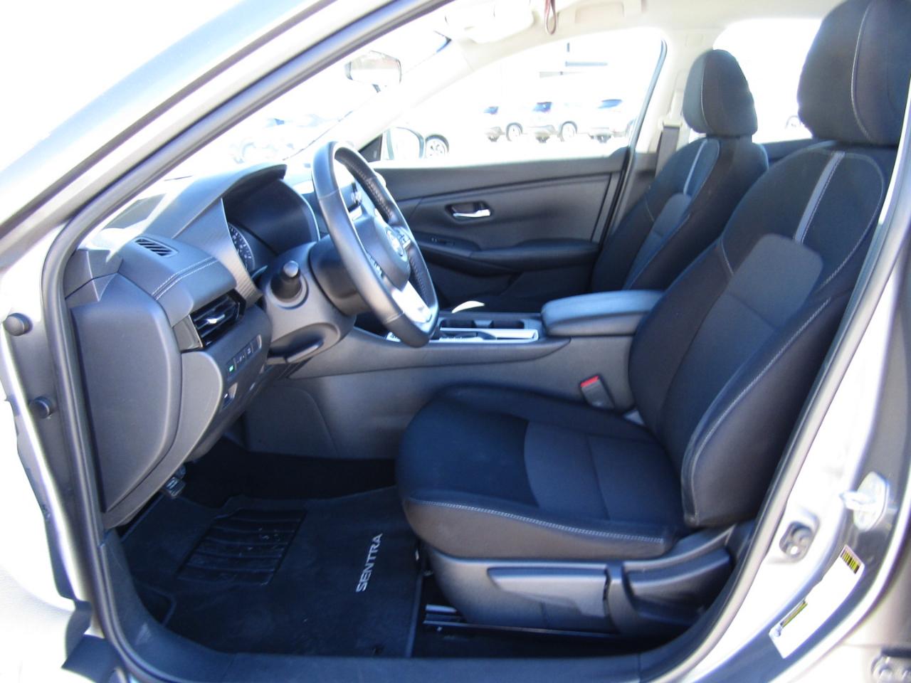 Nissan Sentra SV CVT 2022