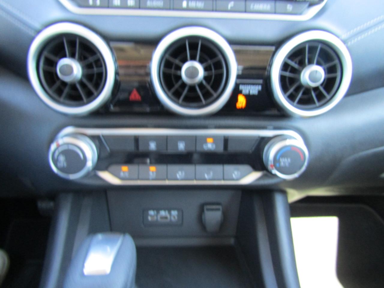 Nissan Sentra SV CVT 2022