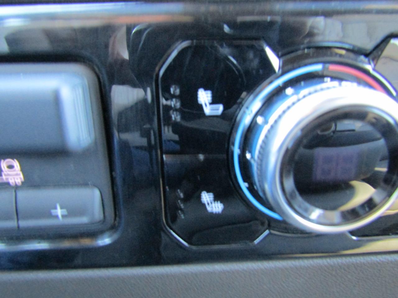 GMC Sierra 1500 4WD Crew Cab 147" SLT 2024