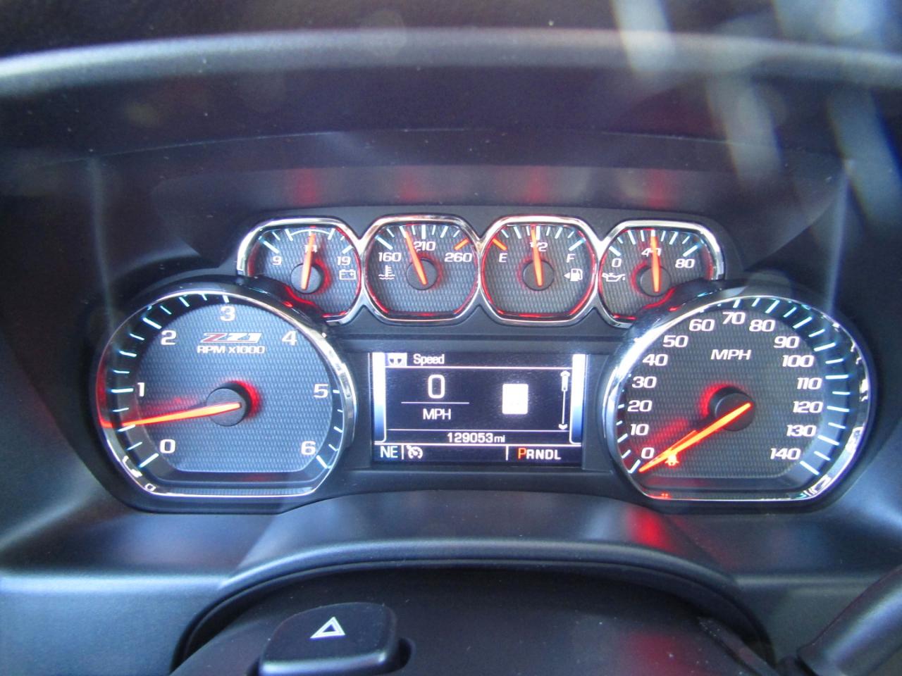 Chevrolet Silverado 1500 4WD Crew Cab 143.5" LT w/2LT 2018