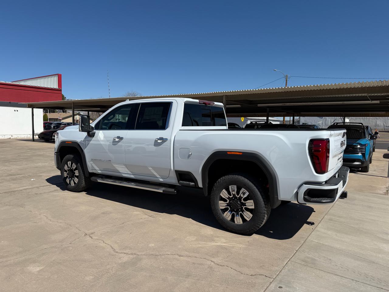 GMC Sierra 2500HD 4WD Crew Cab 159" Denali 2026