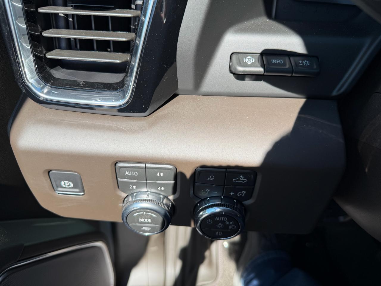 GMC Sierra 2500HD 4WD Crew Cab 159" Denali 2026