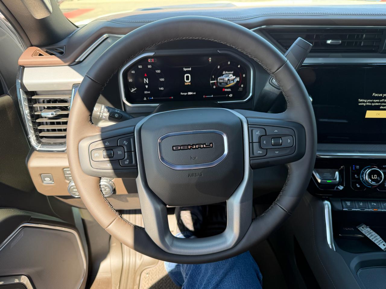 GMC Sierra 2500HD 4WD Crew Cab 159" Denali 2026