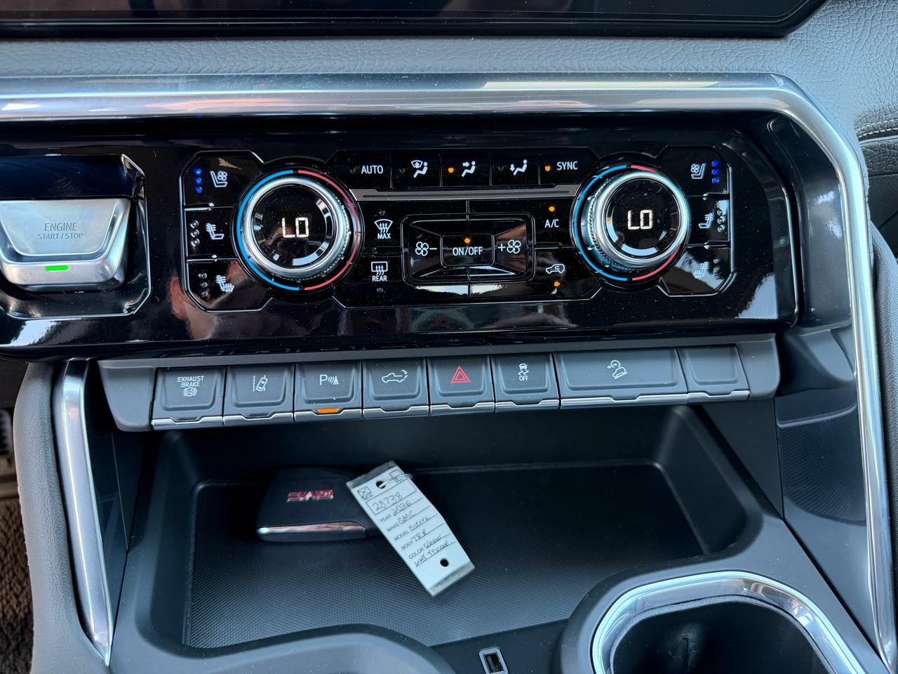 GMC Sierra 2500HD 4WD Crew Cab 159" Denali 2026