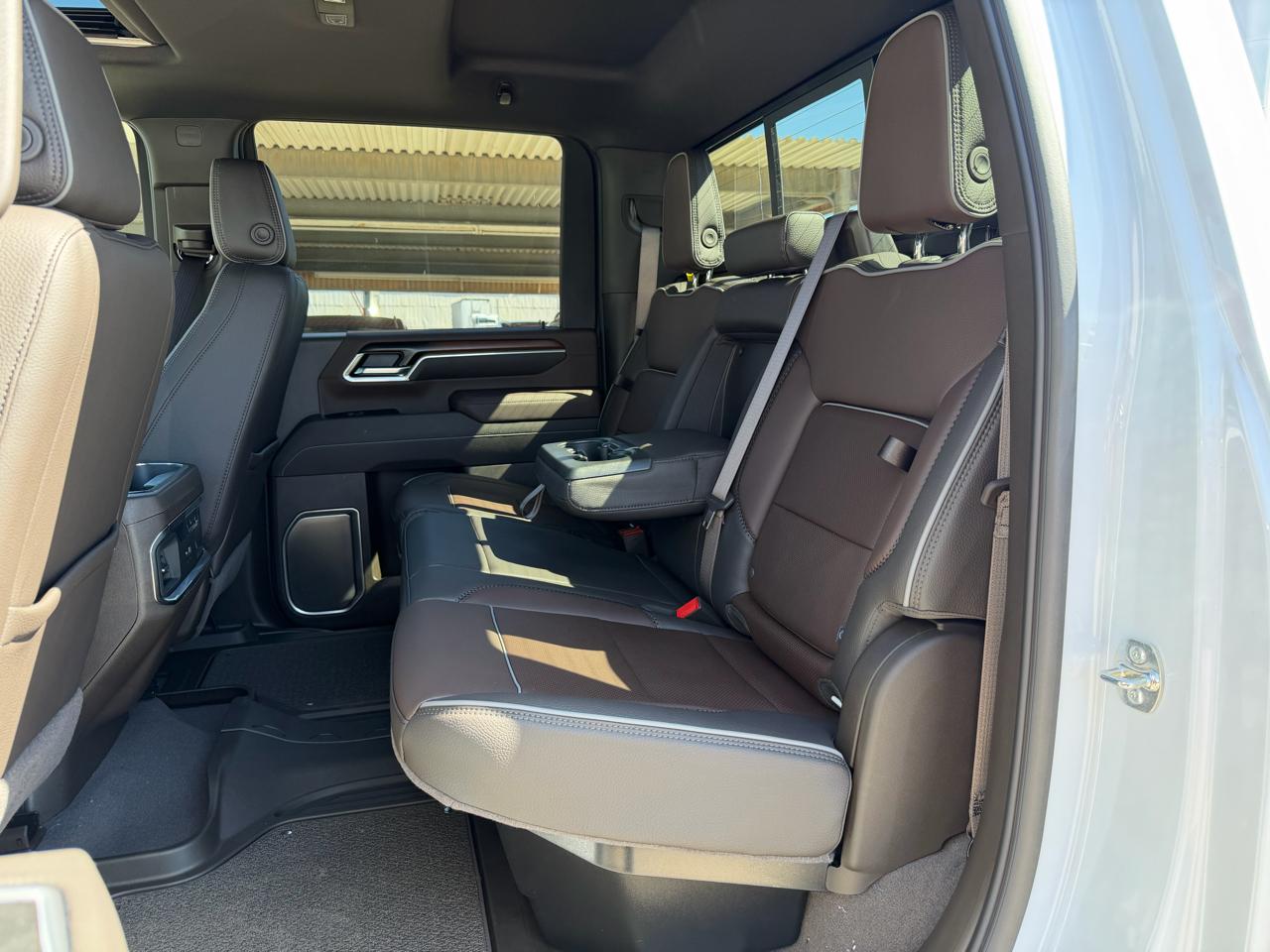 GMC Sierra 2500HD 4WD Crew Cab 159" Denali 2026