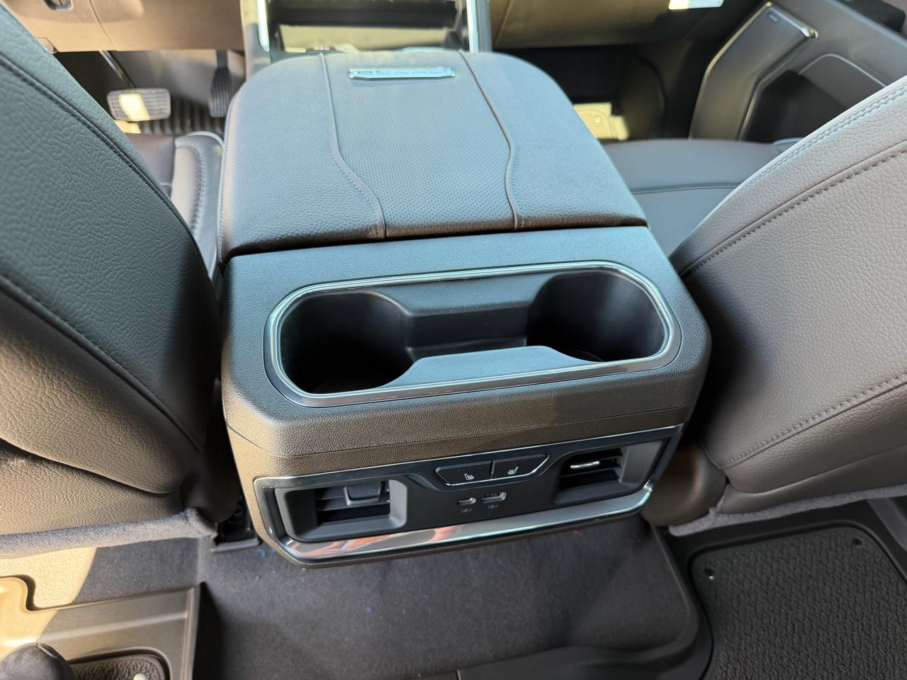 GMC Sierra 2500HD 4WD Crew Cab 159" Denali 2026