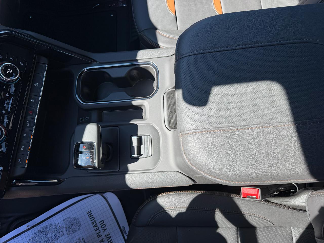 GMC Sierra 1500 4WD Crew Cab 147" AT4 2026