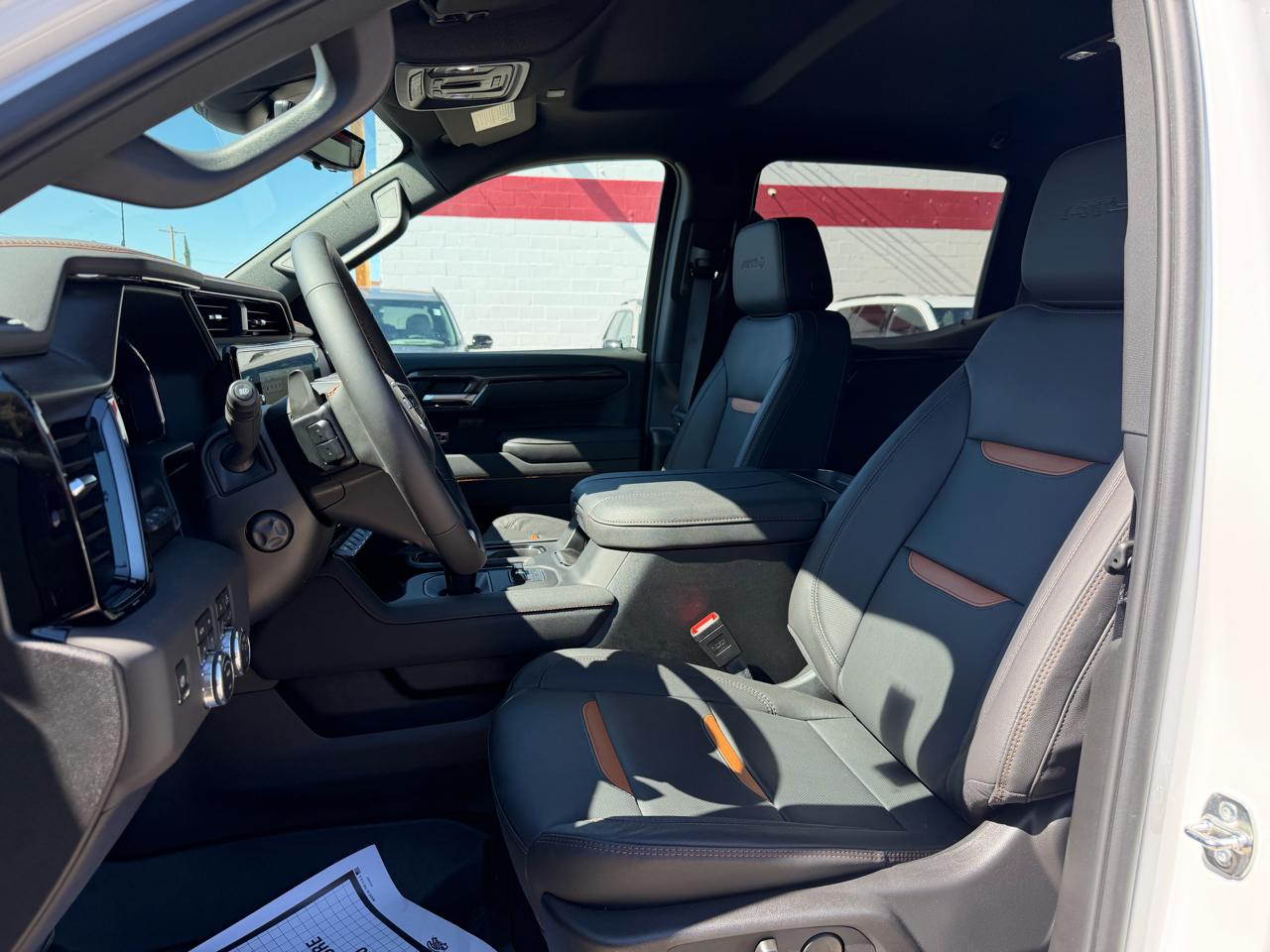 GMC Sierra 1500 4WD Crew Cab 147" AT4 2026