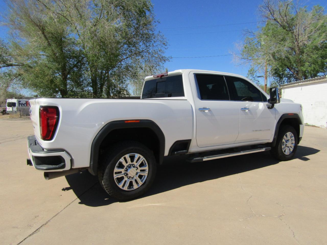 GMC Sierra 2500HD 4WD Crew Cab 159" Denali 2020