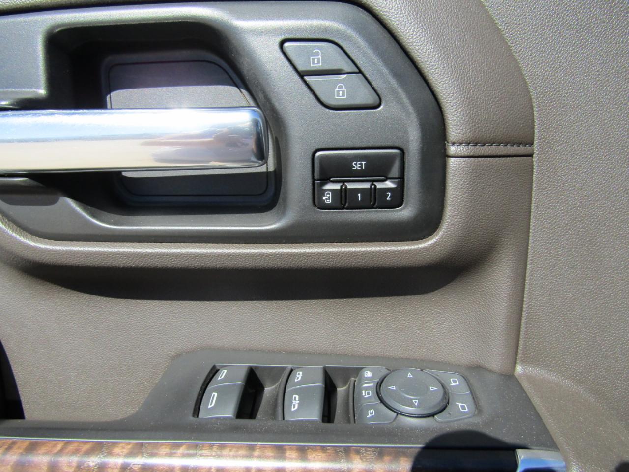 GMC Sierra 2500HD 4WD Crew Cab 159" Denali 2020