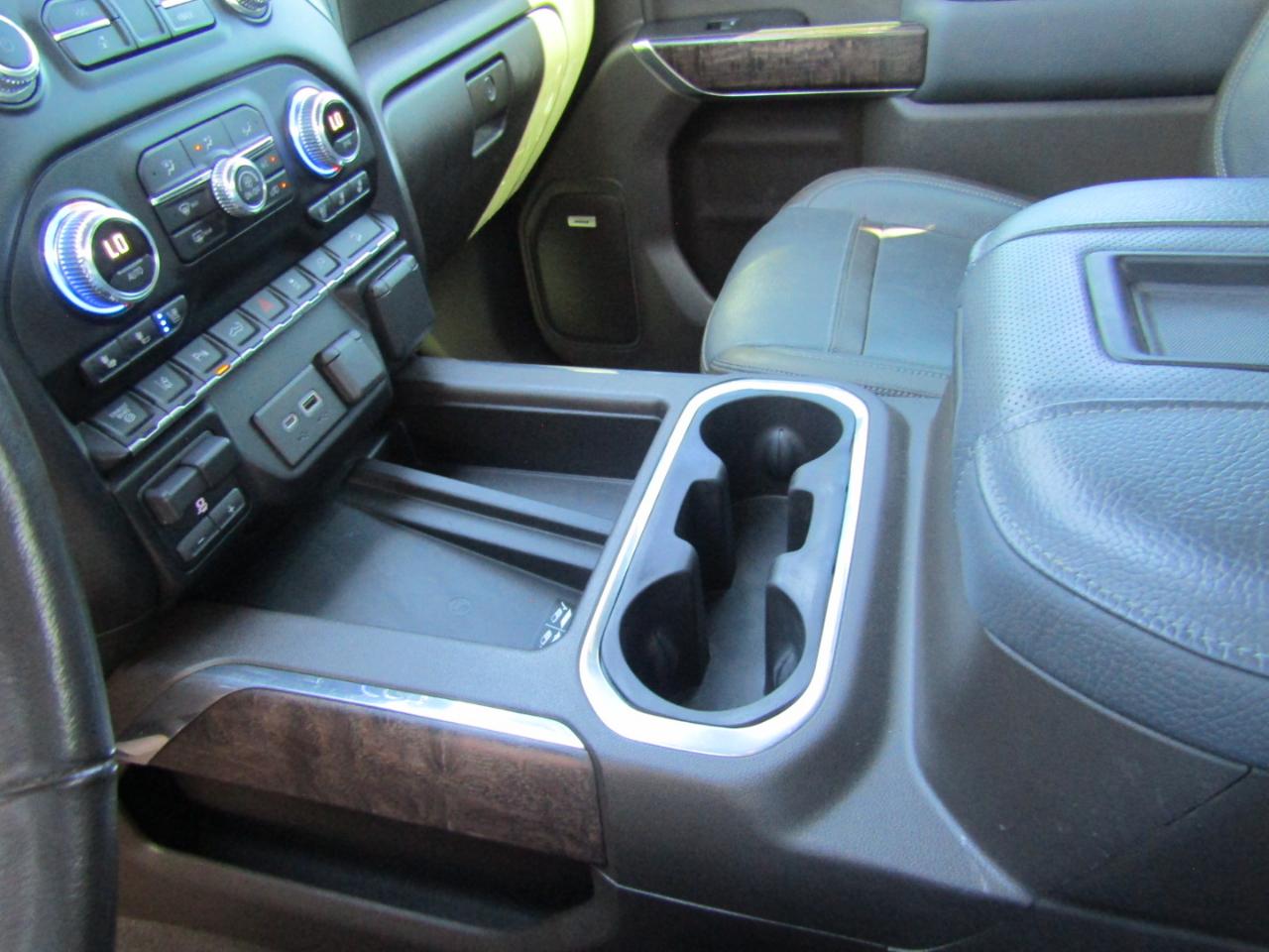 GMC Sierra 2500HD 4WD Crew Cab 159" Denali 2020