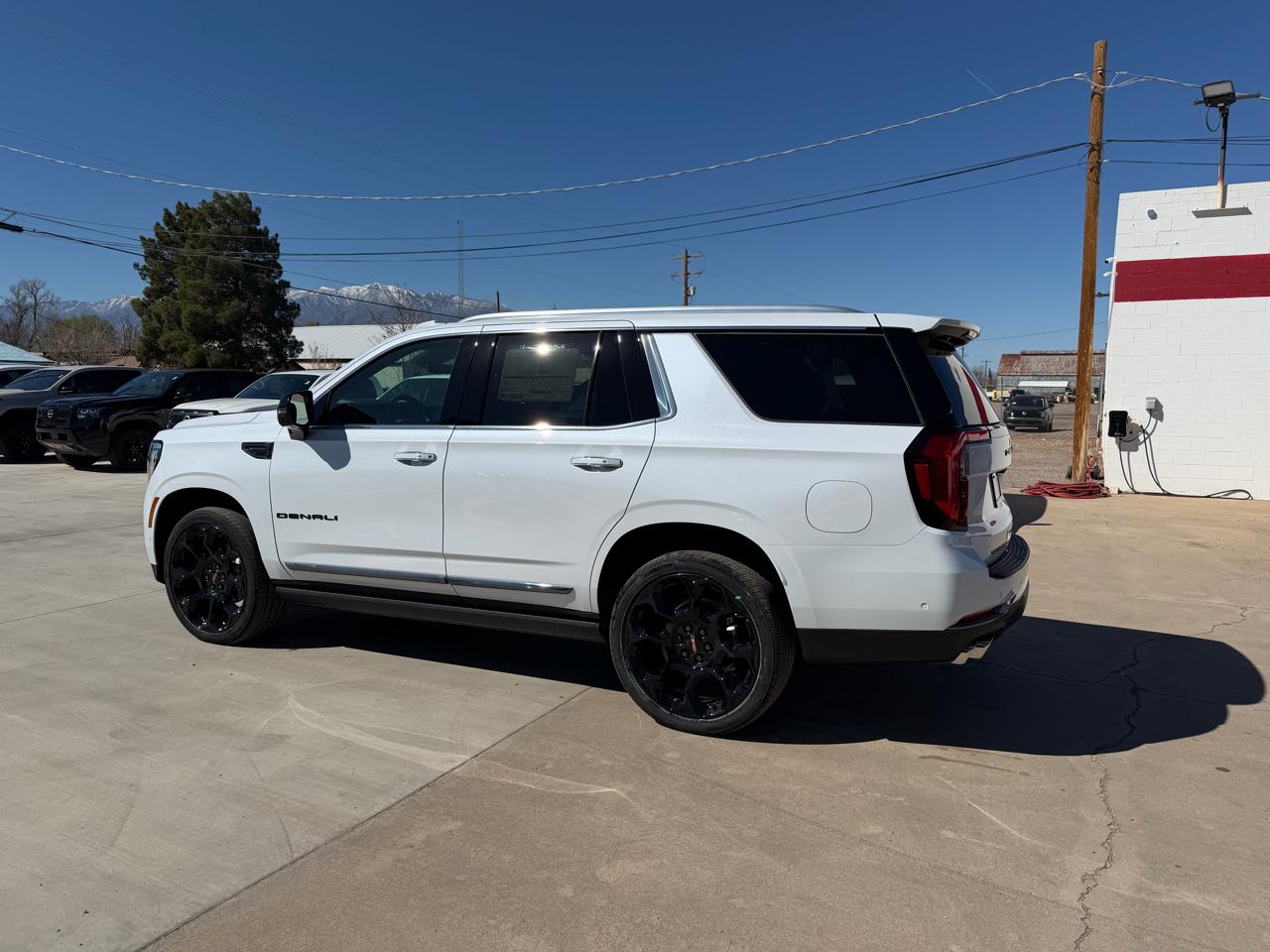 GMC Yukon 4WD 4dr Denali Ultimate 2026