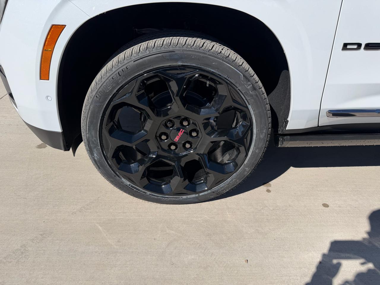 GMC Yukon 4WD 4dr Denali Ultimate 2026