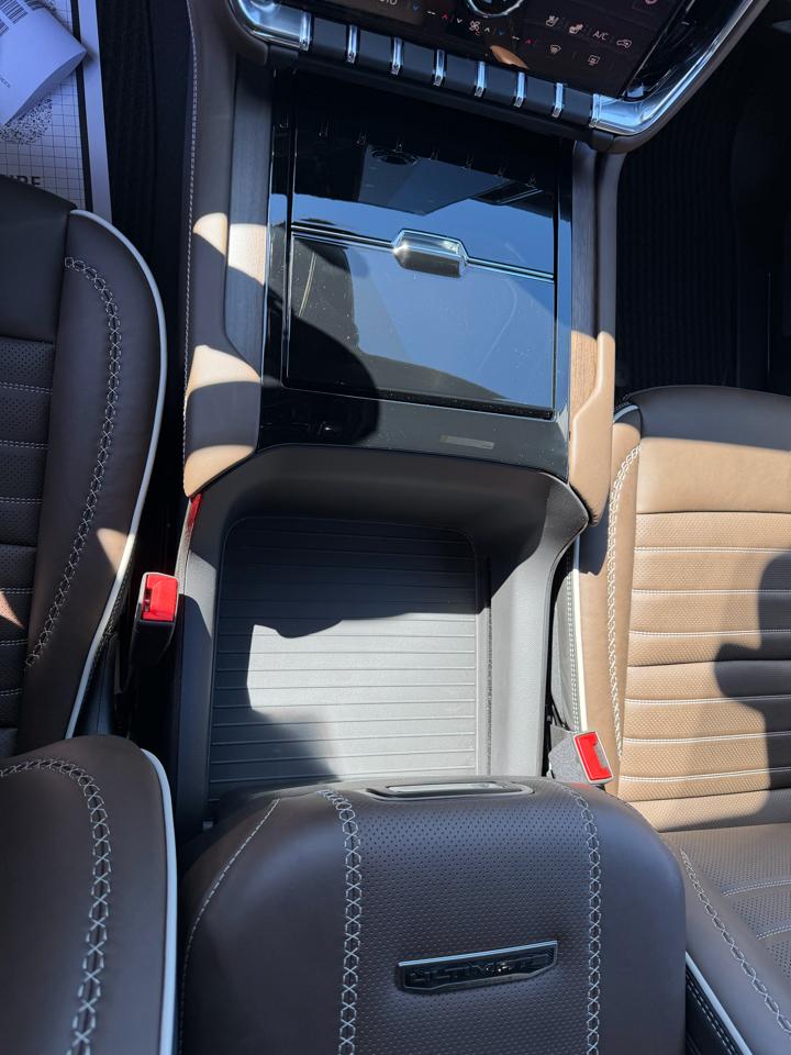 GMC Yukon 4WD 4dr Denali Ultimate 2026