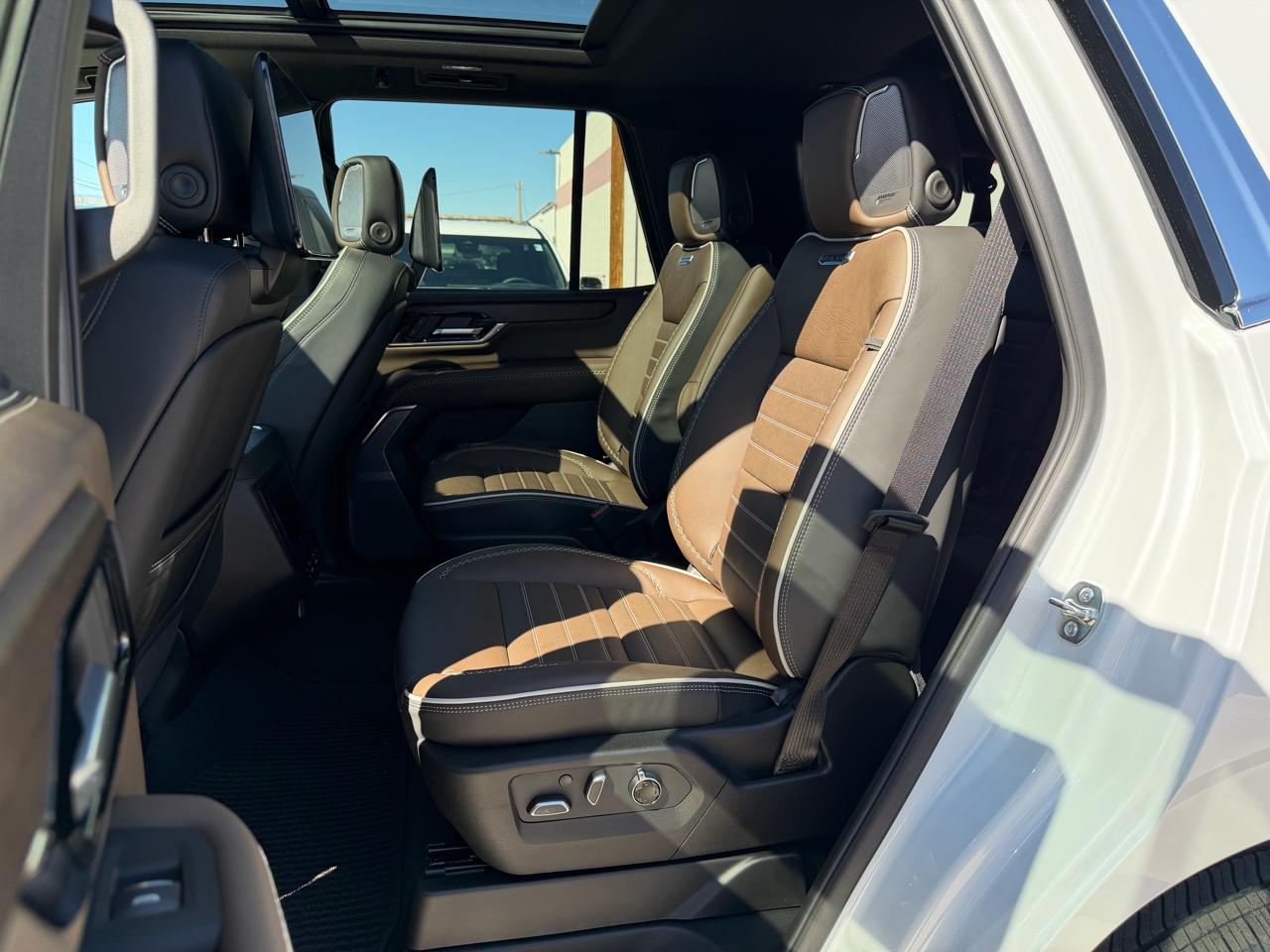 GMC Yukon 4WD 4dr Denali Ultimate 2026