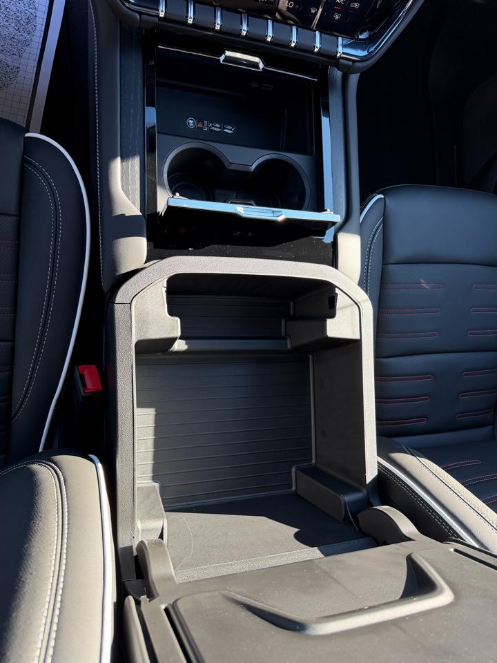 GMC Yukon 4WD 4dr AT4 Ultimate 2026