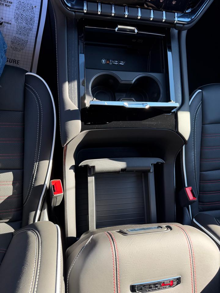 GMC Yukon 4WD 4dr AT4 Ultimate 2026