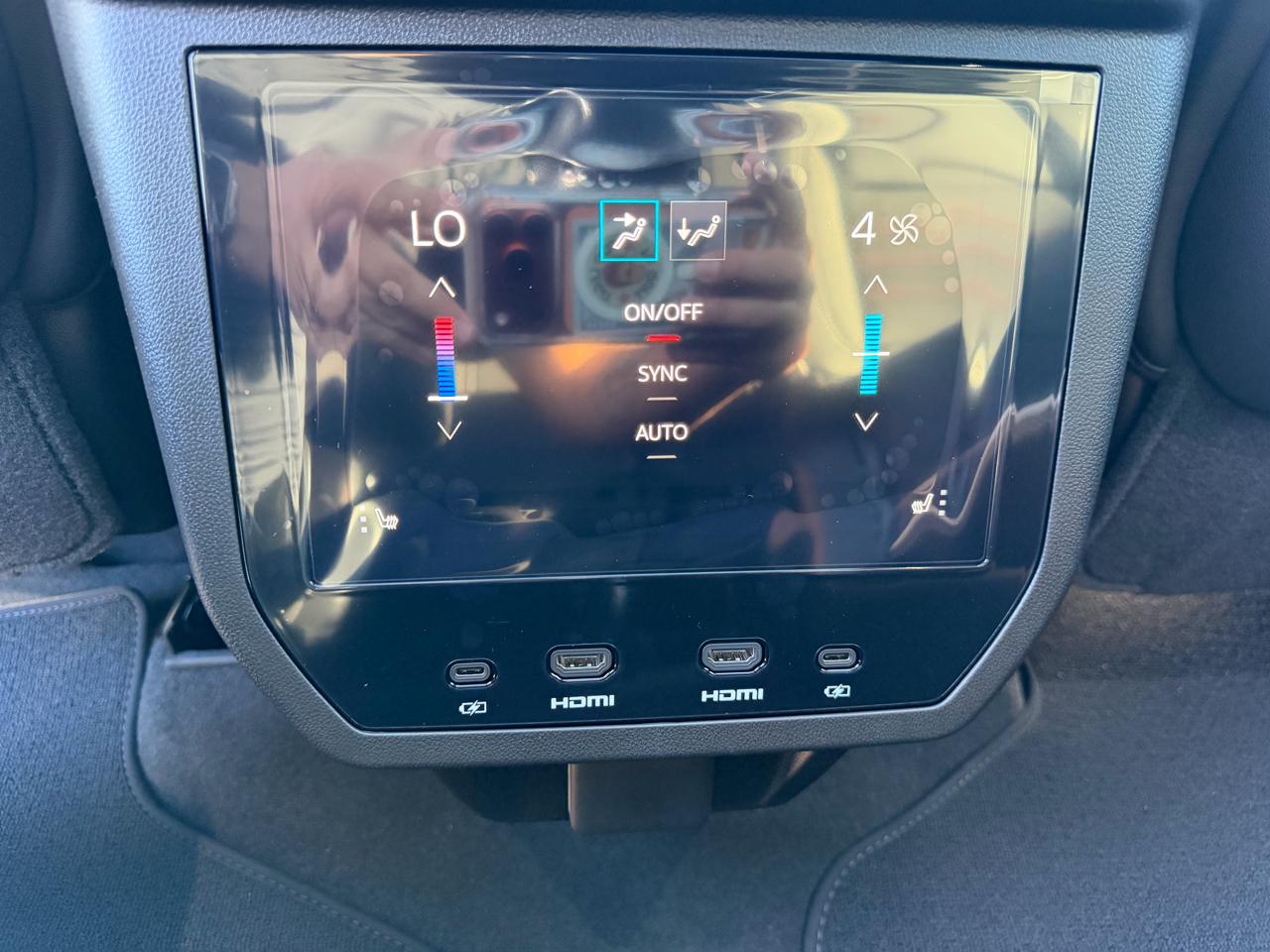 GMC Yukon 4WD 4dr AT4 Ultimate 2026