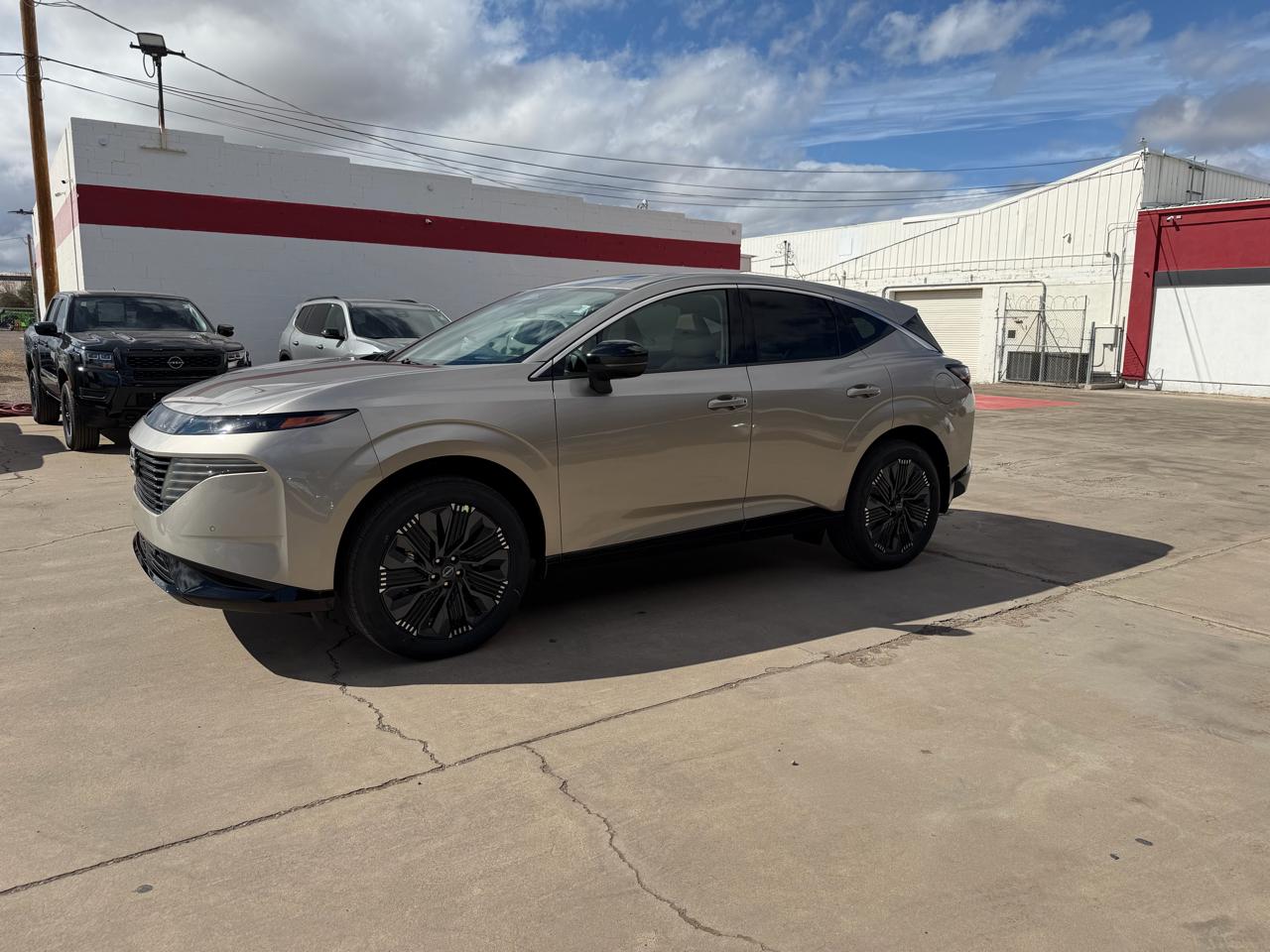 Nissan Murano AWD Platinum *Ltd Avail* 2026