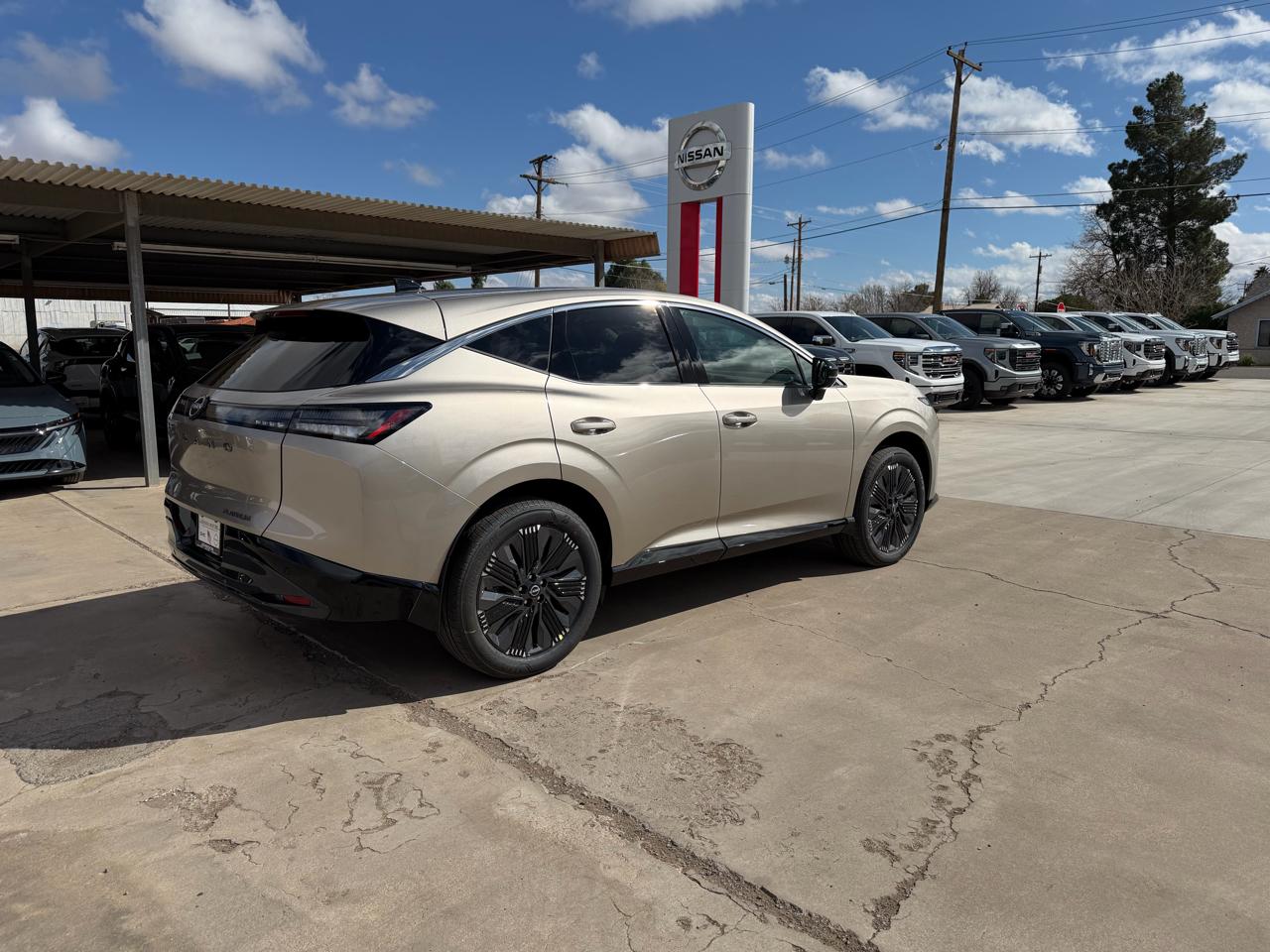 Nissan Murano AWD Platinum *Ltd Avail* 2026